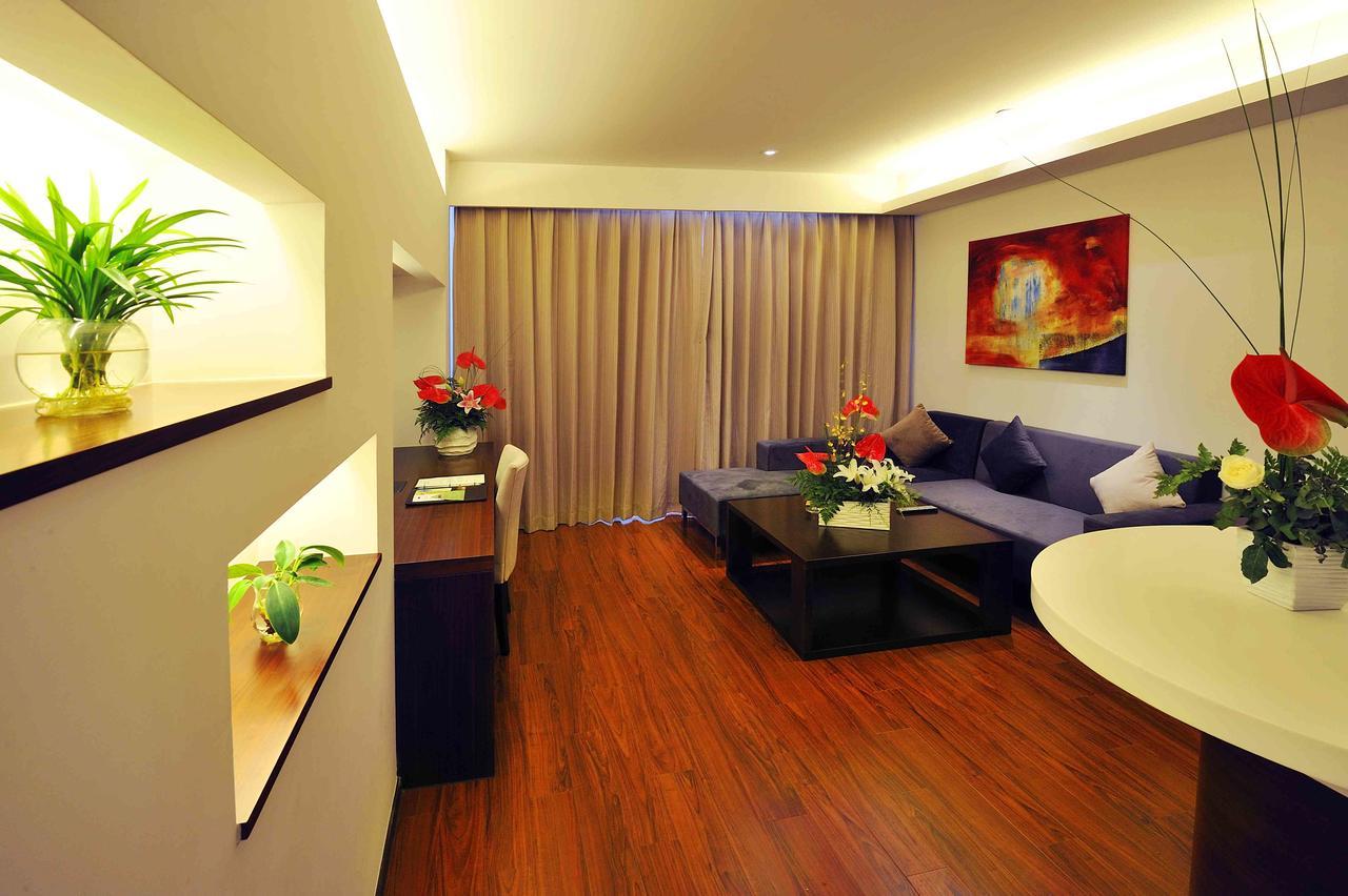 Wisdom Hotel Shanghai Exterior photo