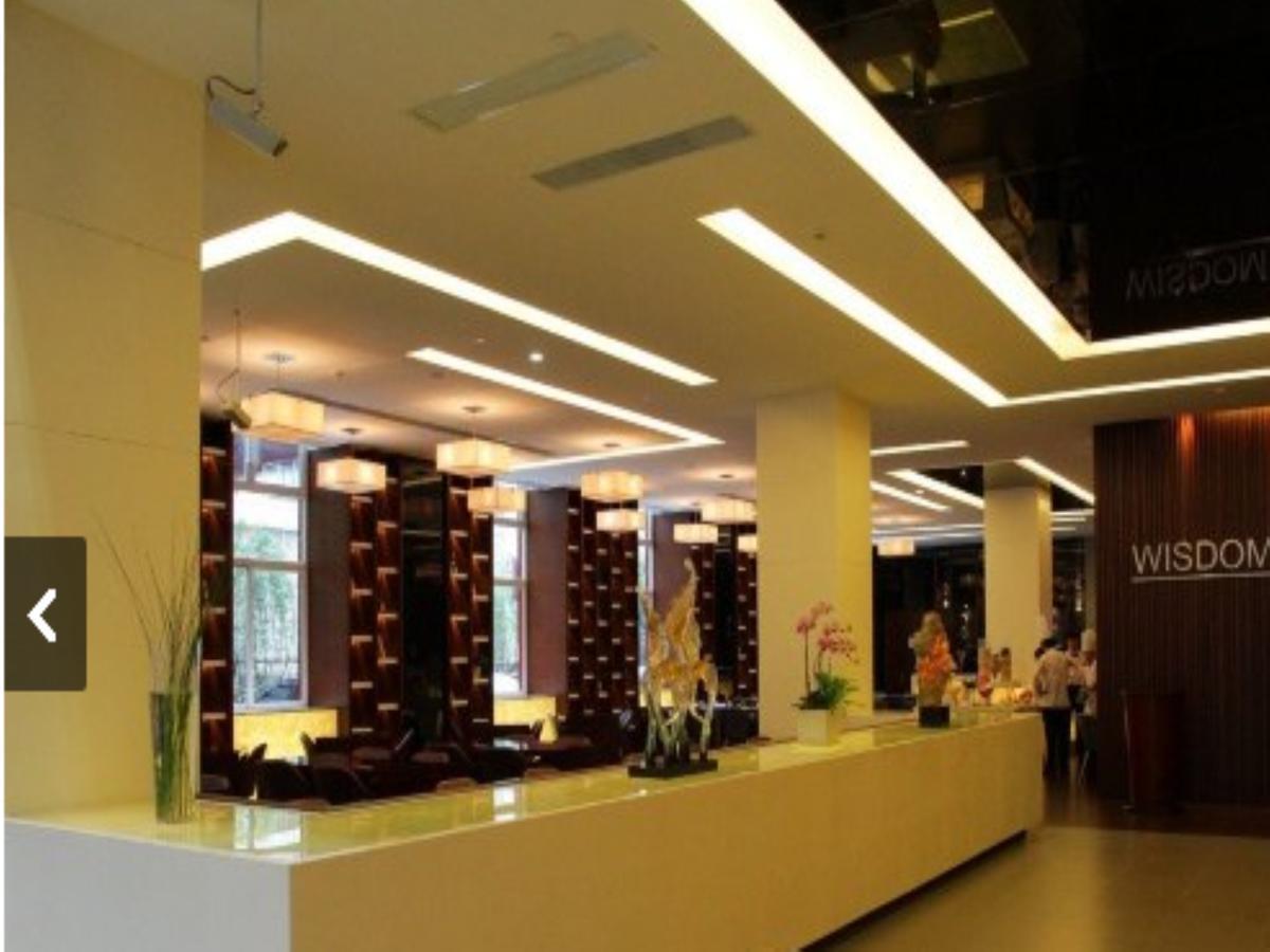 Wisdom Hotel Shanghai Exterior photo